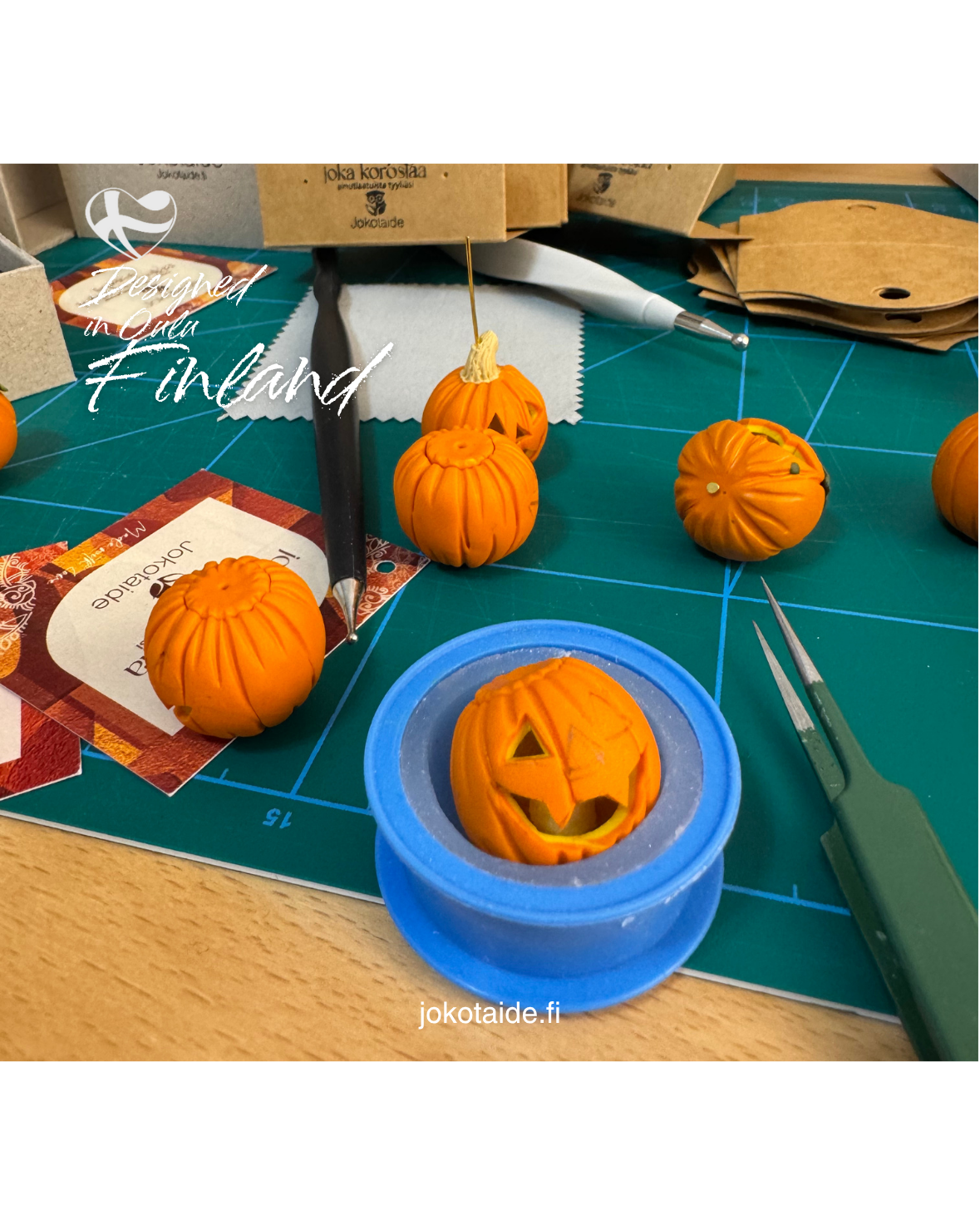 Pumpkin Earrings with LED light
