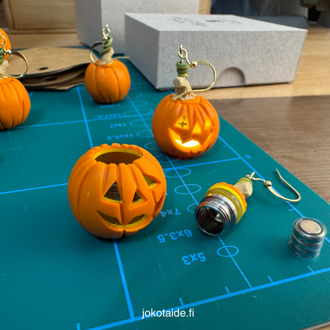 Pumpkin Earrings with with LED Light